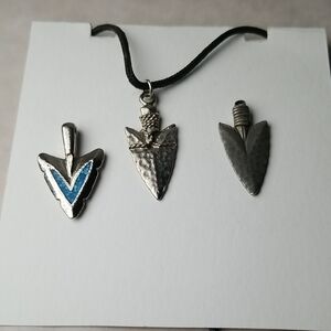 Arrow Head Pendant Set